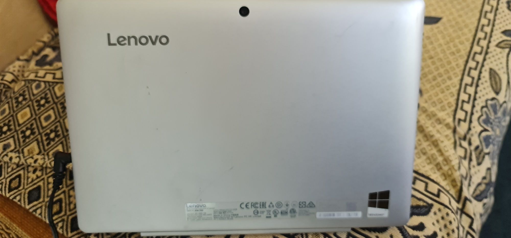 Vand tableta Laptop 2 în 1 Lenovo MIIX 310 -10ICR