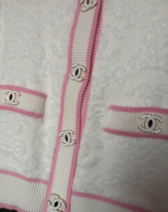 Pulover Chanel damă