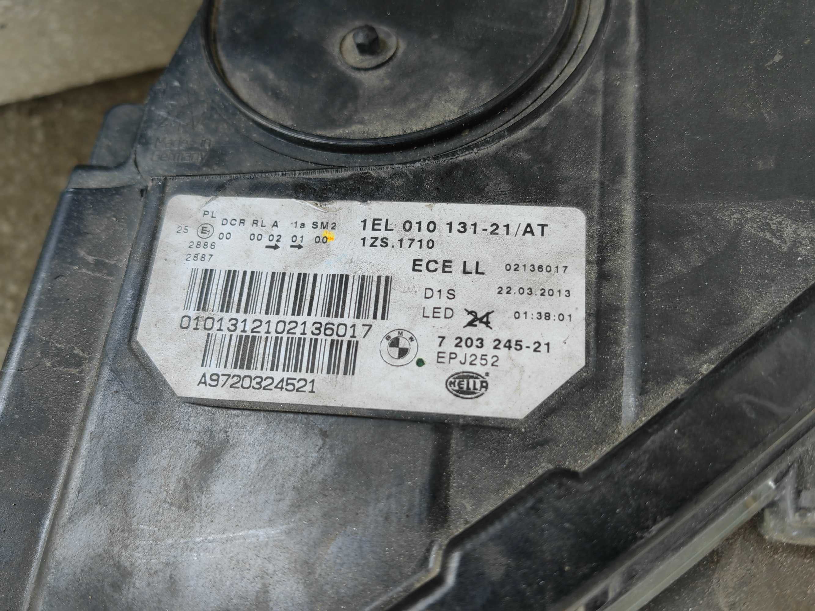 Фар BMW F10 F11 5-ца Bi-Xenon LED /Фар БМВ Ф10 Ф11 Оригинален