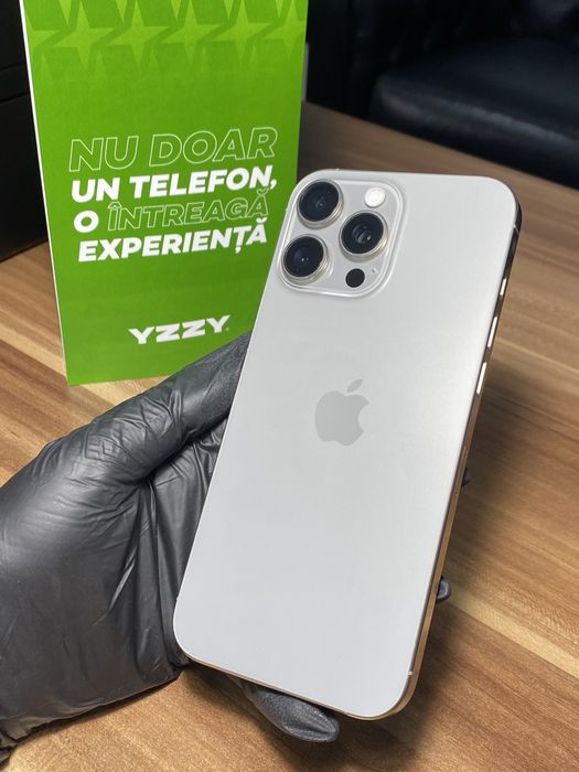 iPhone 16 Pro Max / 256 GB / Sănătate baterie 100% / Foarte bun