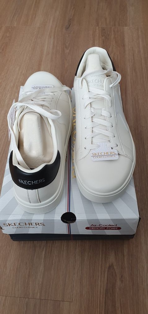 Skechers court classics обувки