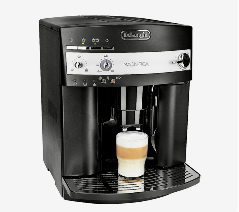 Espressor de cafea automat Delonghi Magnifica
