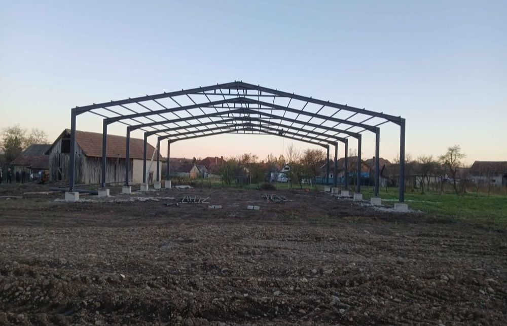 Confectionam structuri de hale metalice !
La cerere sau după proiect f