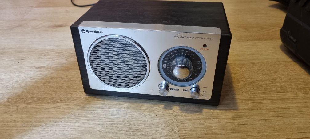 Radio Roadstar HRA-1005 - Carcasa Lemn