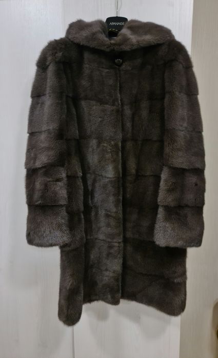 Продам норковую шубу