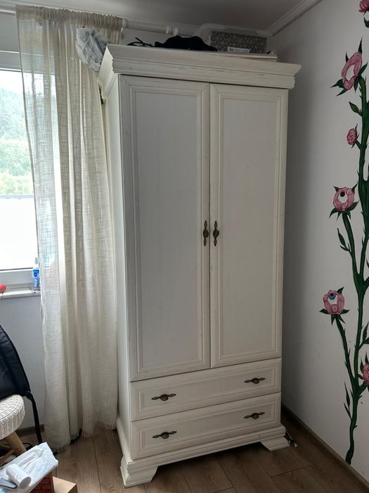 Dulap alb, 1500lei