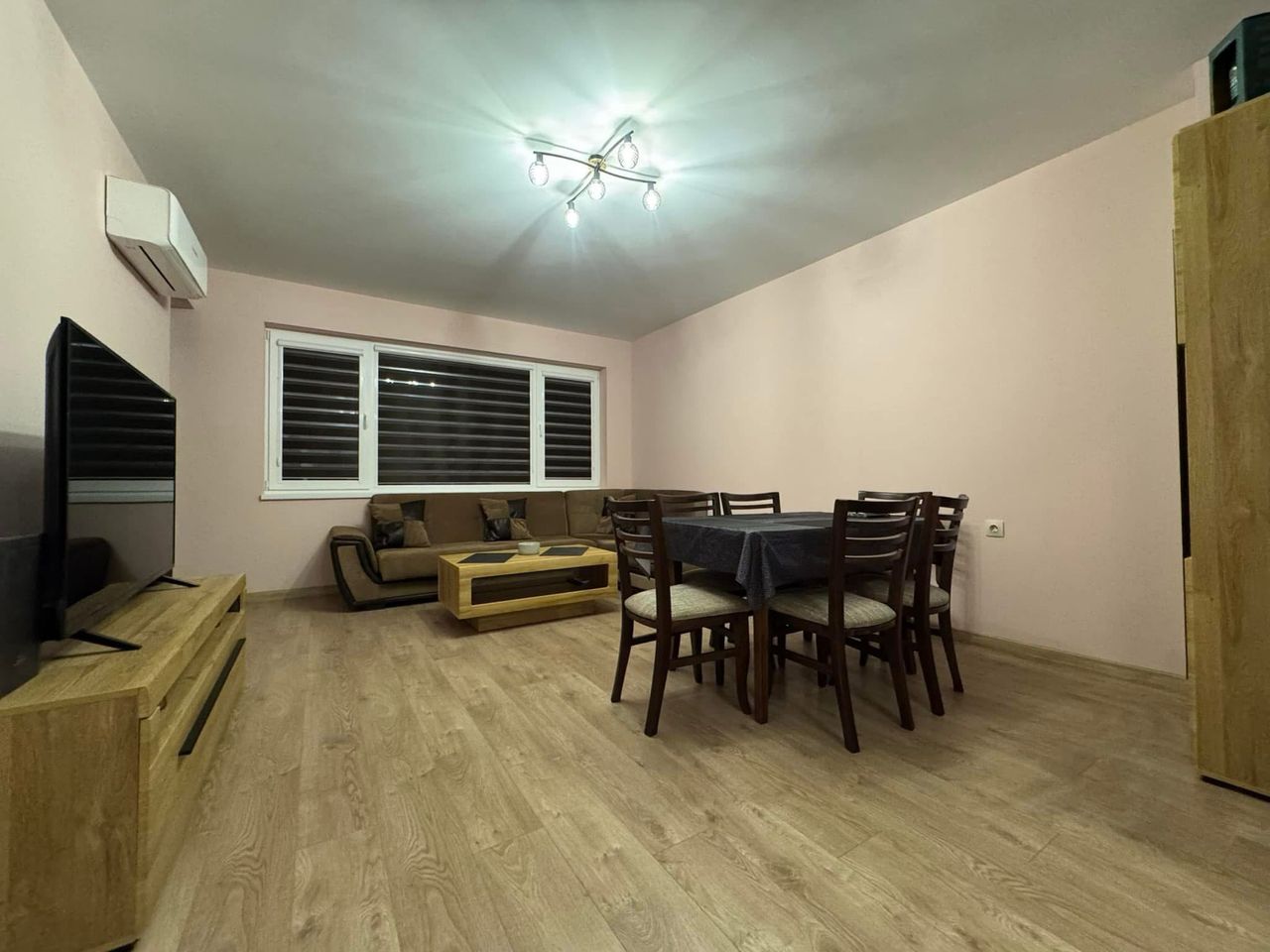 Продава се Двустаен апартамент в Асеновград - 70 кв.м за 1487 €/кв.м - Снимка #1