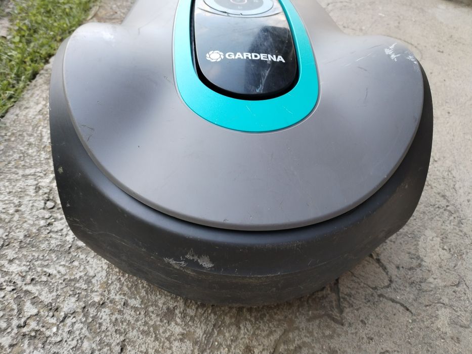 Piese pentru robot de tuns iarba Gardena și Husqvarna. Robot gazon