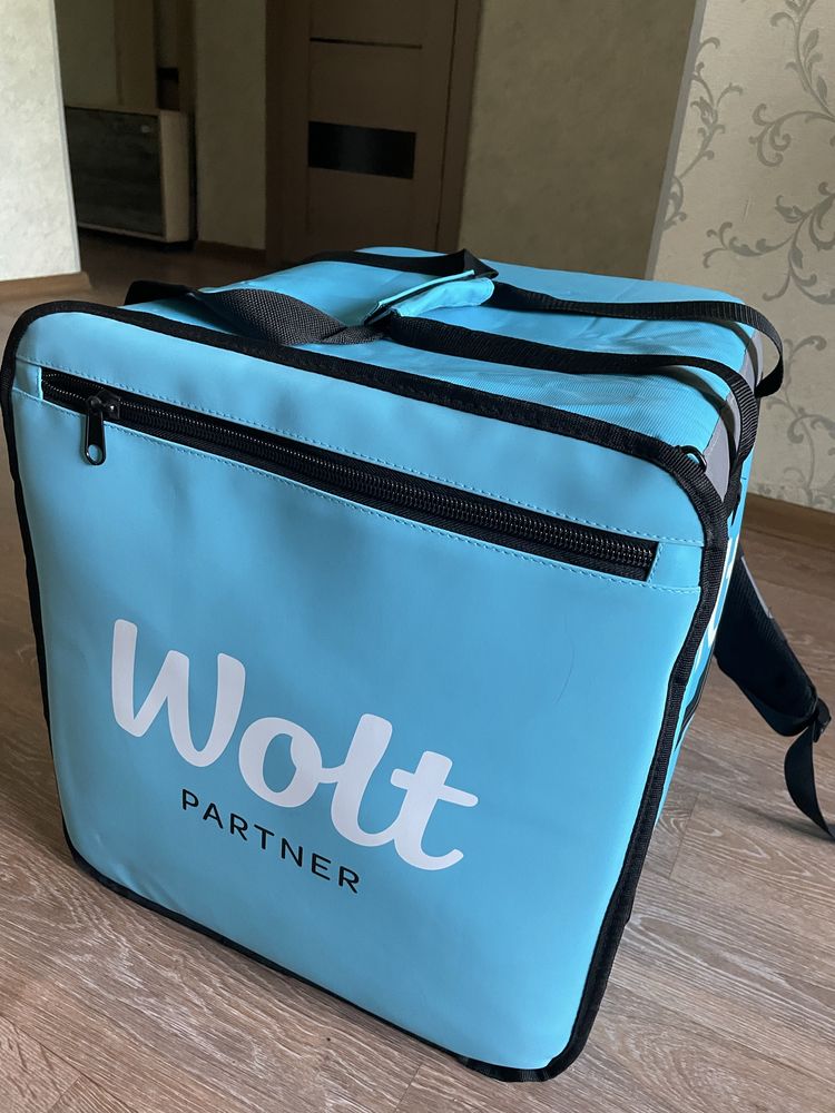 Продам термосумку WOLT