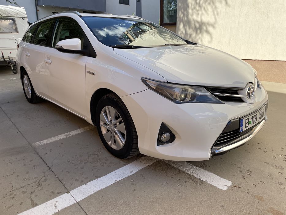 Toyota Auris 2014 Hybrid