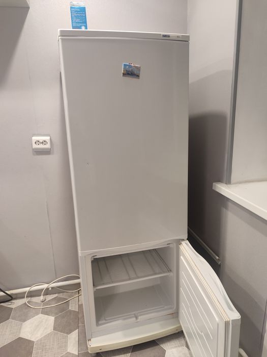 Холодильник в нормальном состоянии