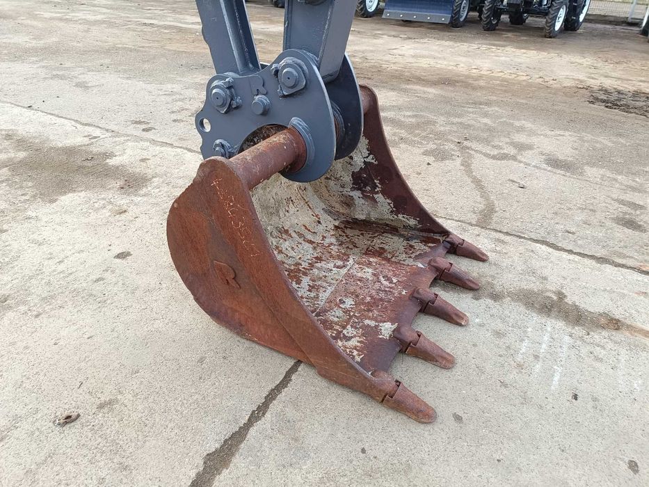 Mini excavator 9 tone, Volvo ECR88, 2013