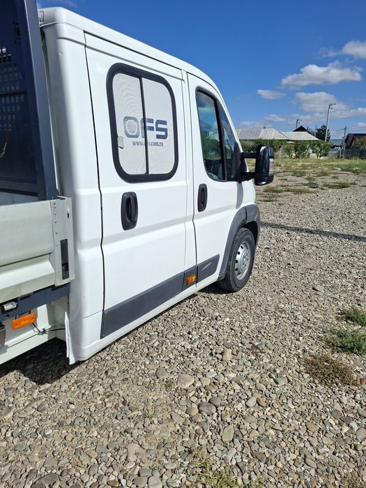 Vând autoutilitara  FIAT DUCATO,7 locuri