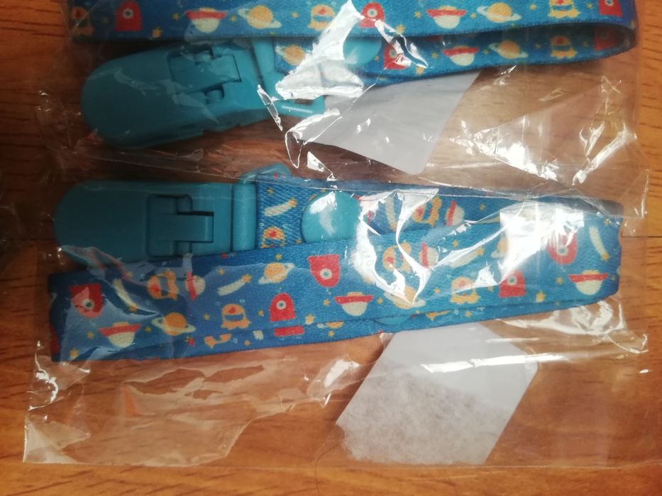 Clipsuri pentru suzeta. Prinzatoare suzeta.