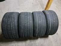 Set anvelope 315/30 R21 cu 275/35 R21 Pirelli