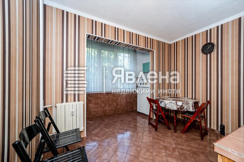 Продава се Тристаен апартамент в София, Дървеница - 86 кв.м за 2325 €/кв.м - Снимка #3