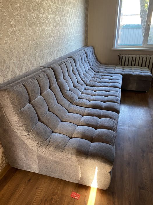 Продам диван 4 метра. Раздвижной