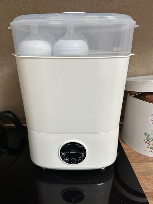 Sterilizator biberoane electric cu uscător