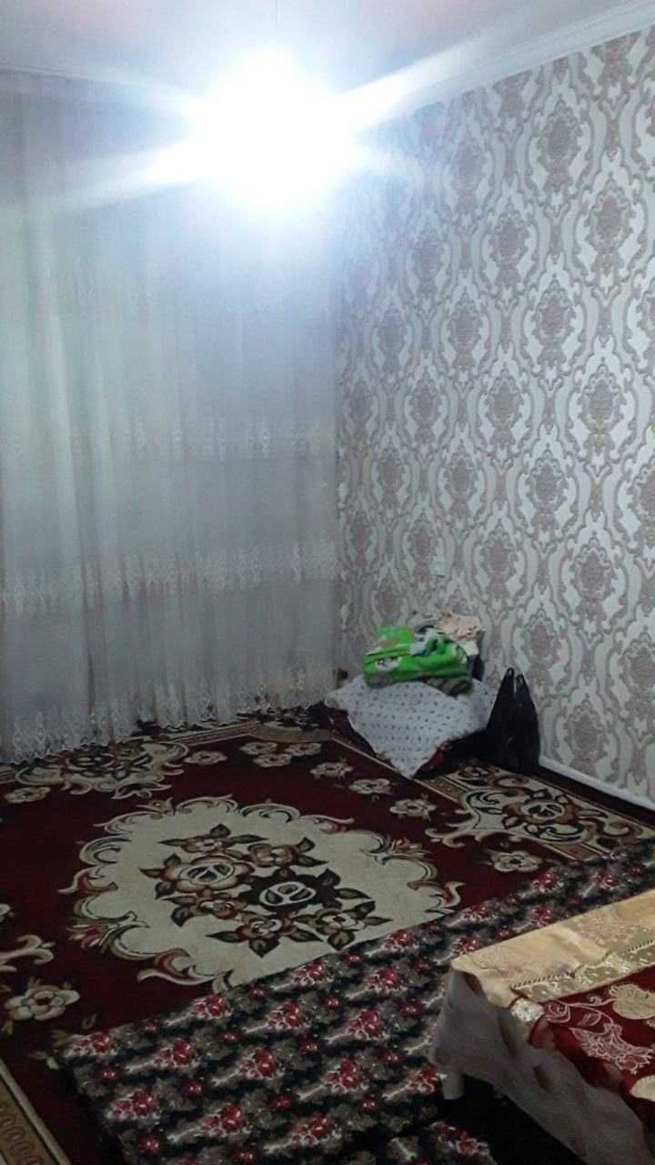 Срочно продается Квартира Чиланзар 20 квартал, 1*2/1/4.