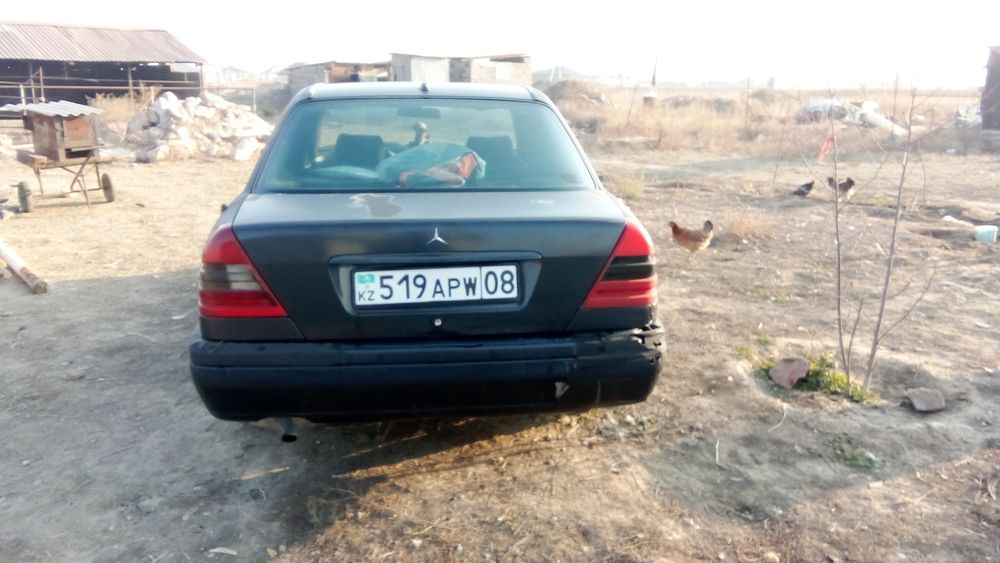 Машина сатылады .