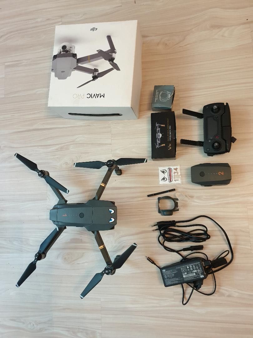 Drona Mavic Pro.