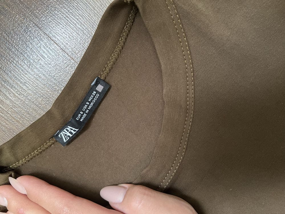 Оригинальное Платье  от Zara 100% хлопок
