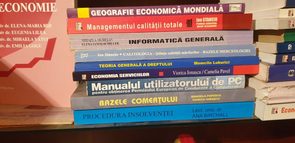 Carti / cursuri UCDC