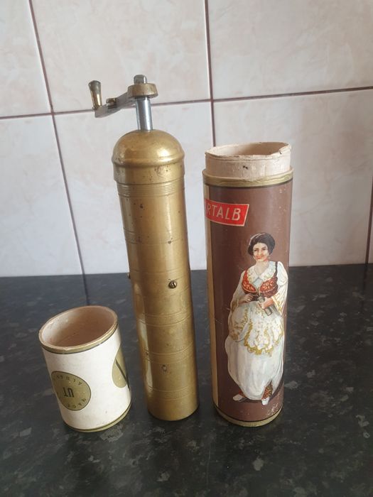 Rasnita de cafea vintage