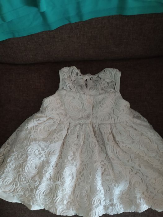 Кружевное платье на девочку на 12 месяцев