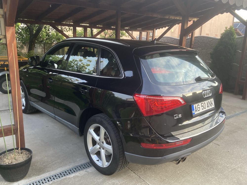 Audi Q5 Quattro 2011
