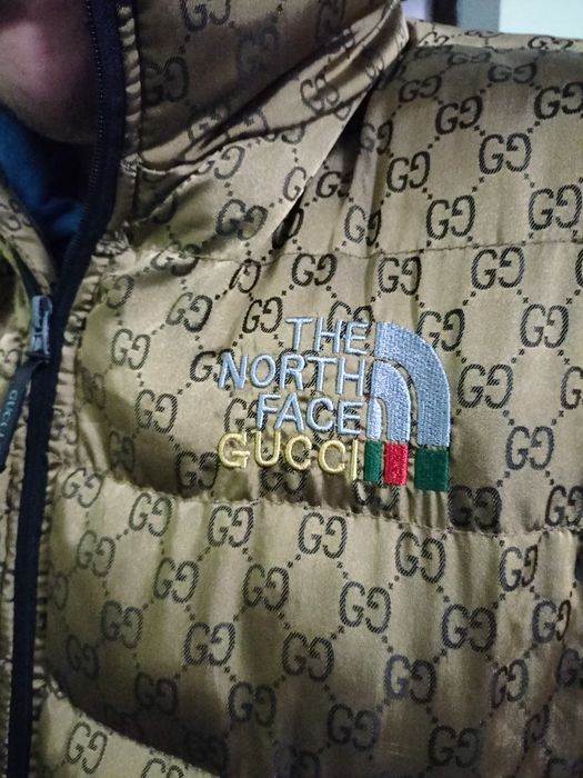 Vând vesta Gucci x TheNorthFace