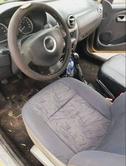 Vand Dacia Logan 1.4 GPL 2010 Aer condiționat