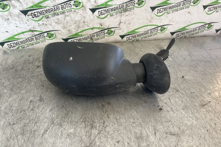 Oglinda dreapta manuala E20103017 / E2 0103017 Dacia Logan prima gene