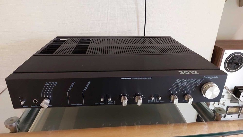 Усилитель Optonica   Scott  Sae Tandberg