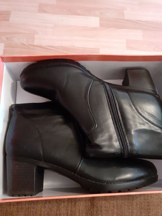 Продам сапоги 40 размер