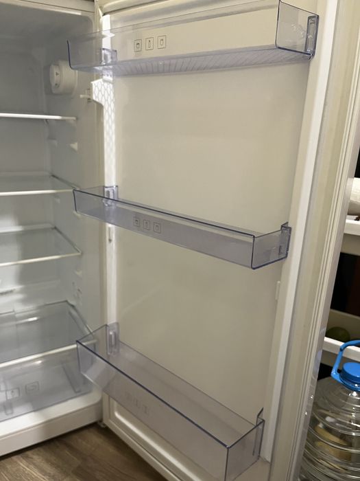 Хладилник Beko с горна камета