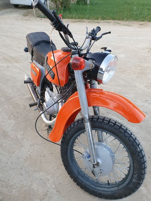 Иж сотилади Бухорода турипти