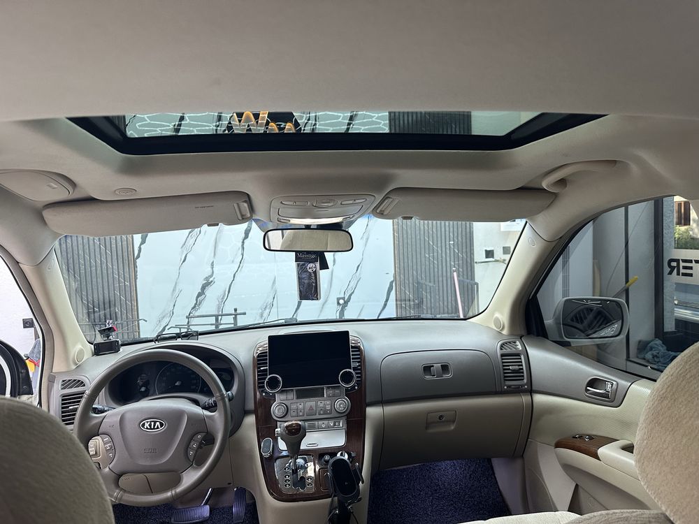 Kia Carnival 2006