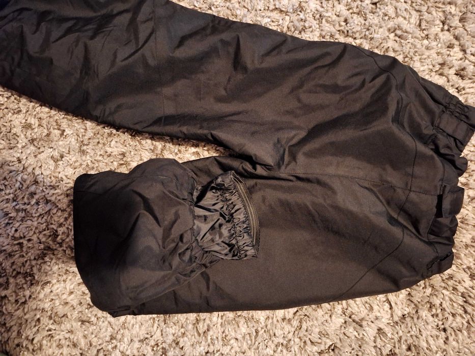 Pantalonii de iarna pt ski/săniuș, marimea   128