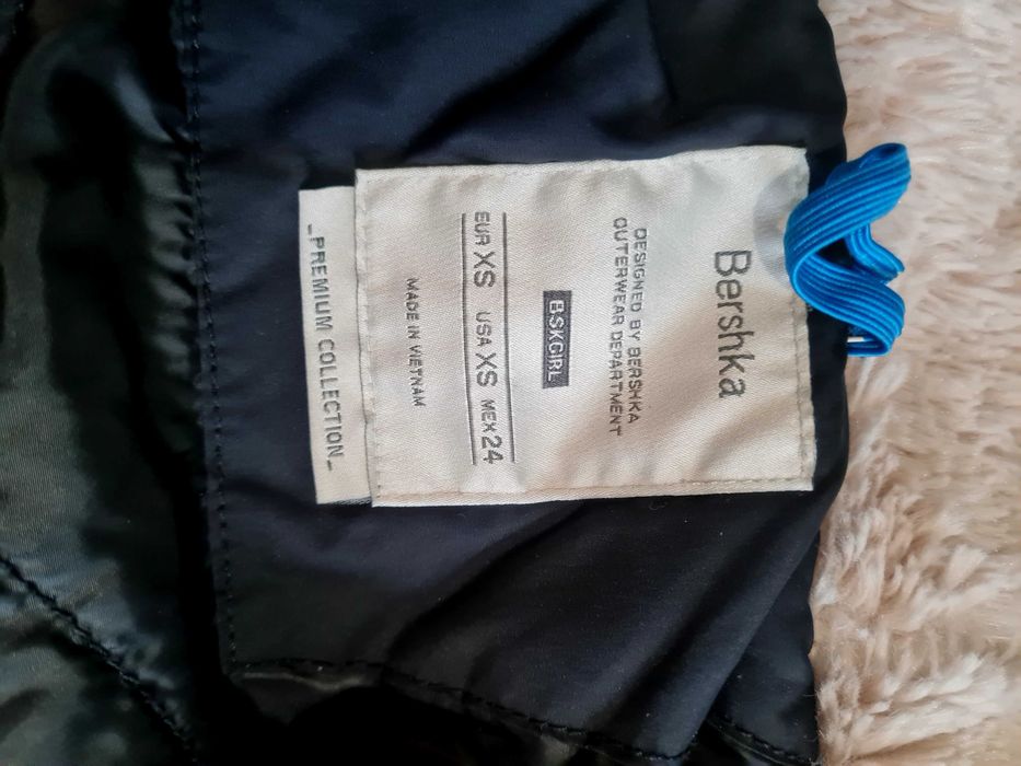 Зимно яке bershka XS размер