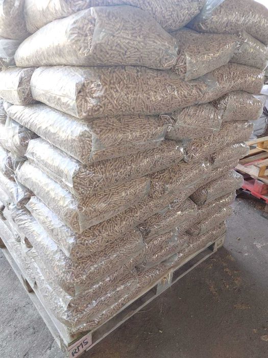 Peleti lemn brad  PELL UP, REZULT, HS TIMBER