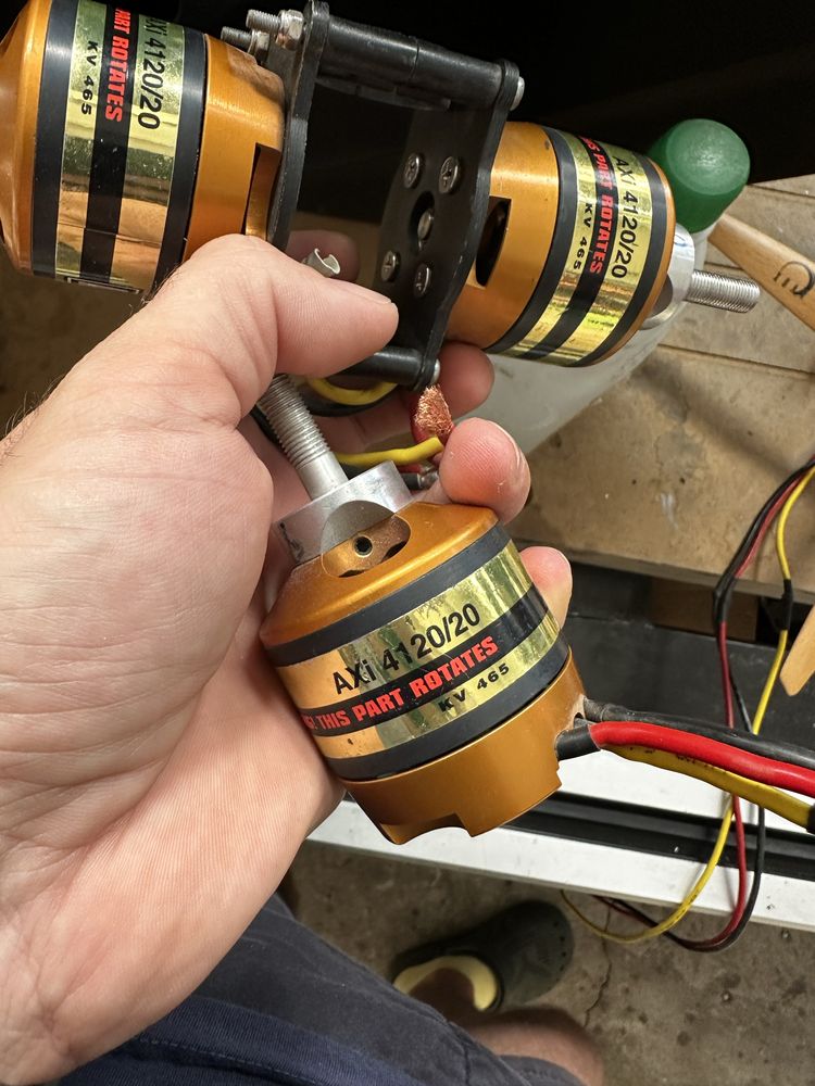 Motore Brushless AXi 4120/20 465kv  Aeromeodelism de varf
