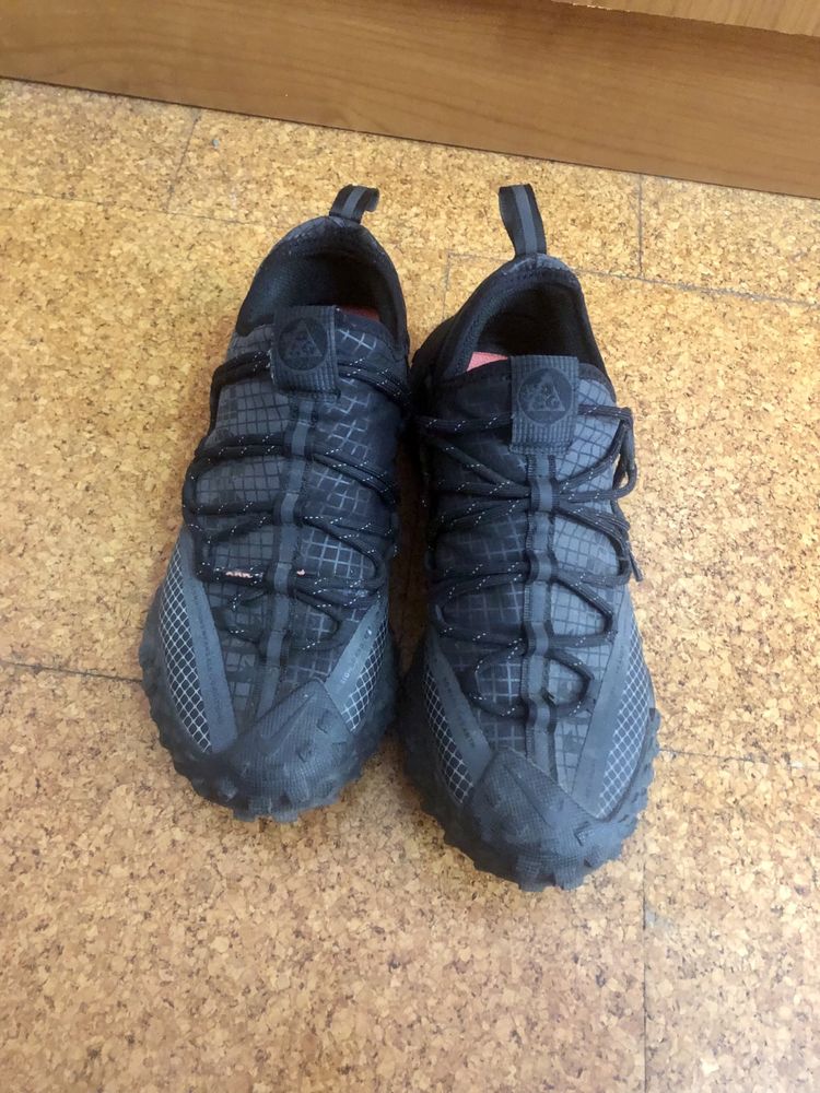 Маротнки nike ACG Mountain Flay Low