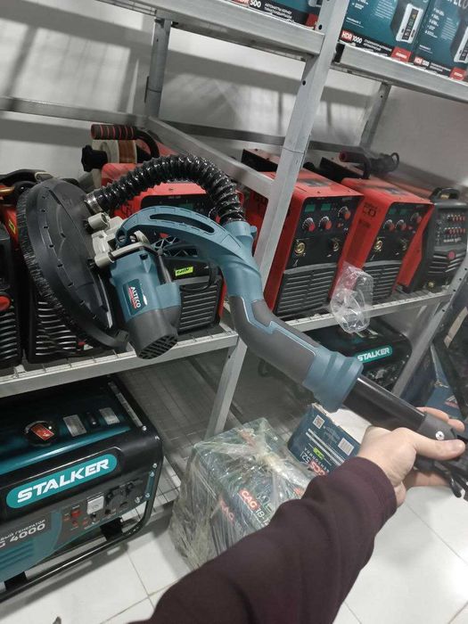 Шлифмашина для стен ALTECO DWC 600