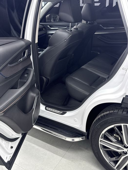 Exeed LX Full 2023 yil Probeg 55.000 km