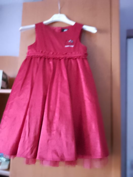 H&M страхотна рокля за повод