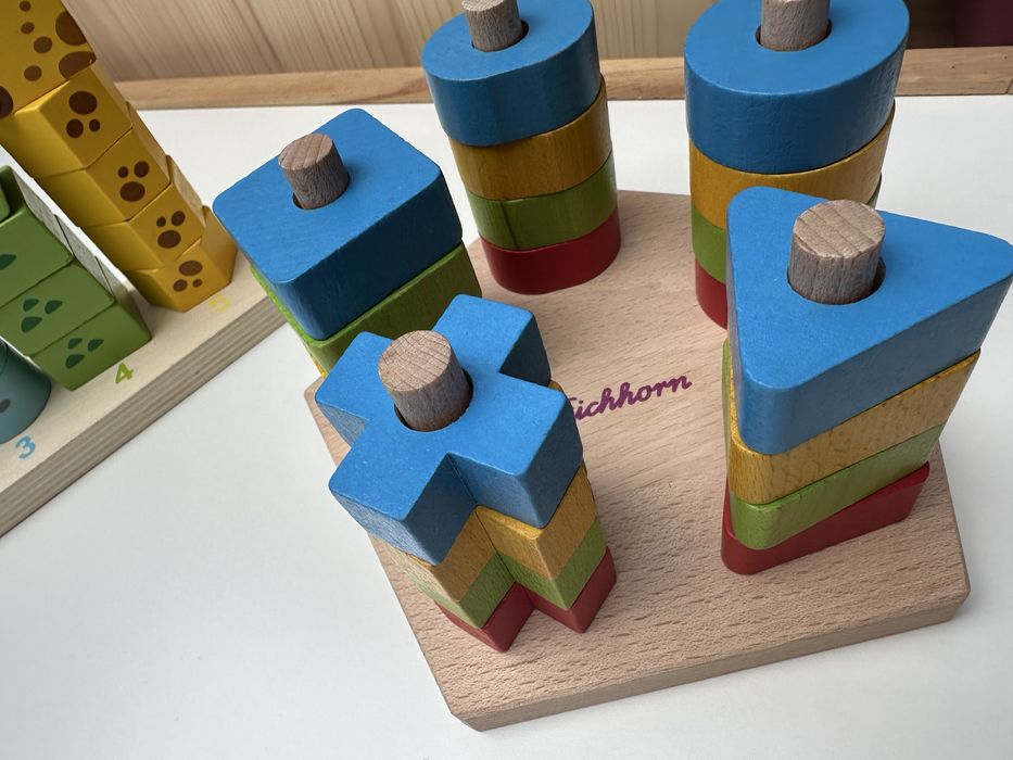 Сет от дървени образувателни играчки