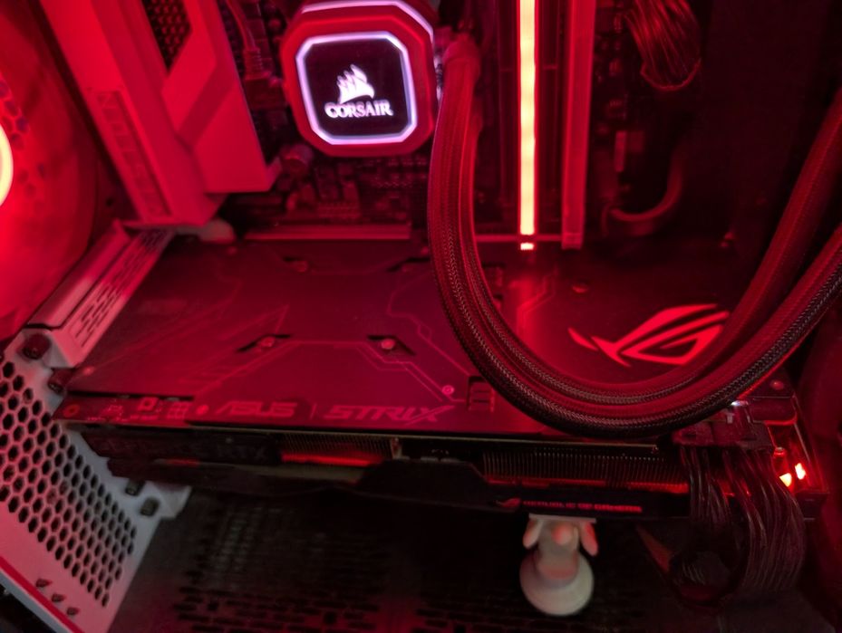 Placa video ASUS ROG STRIX RTX 2070 8 GB GDDR6 256 bit