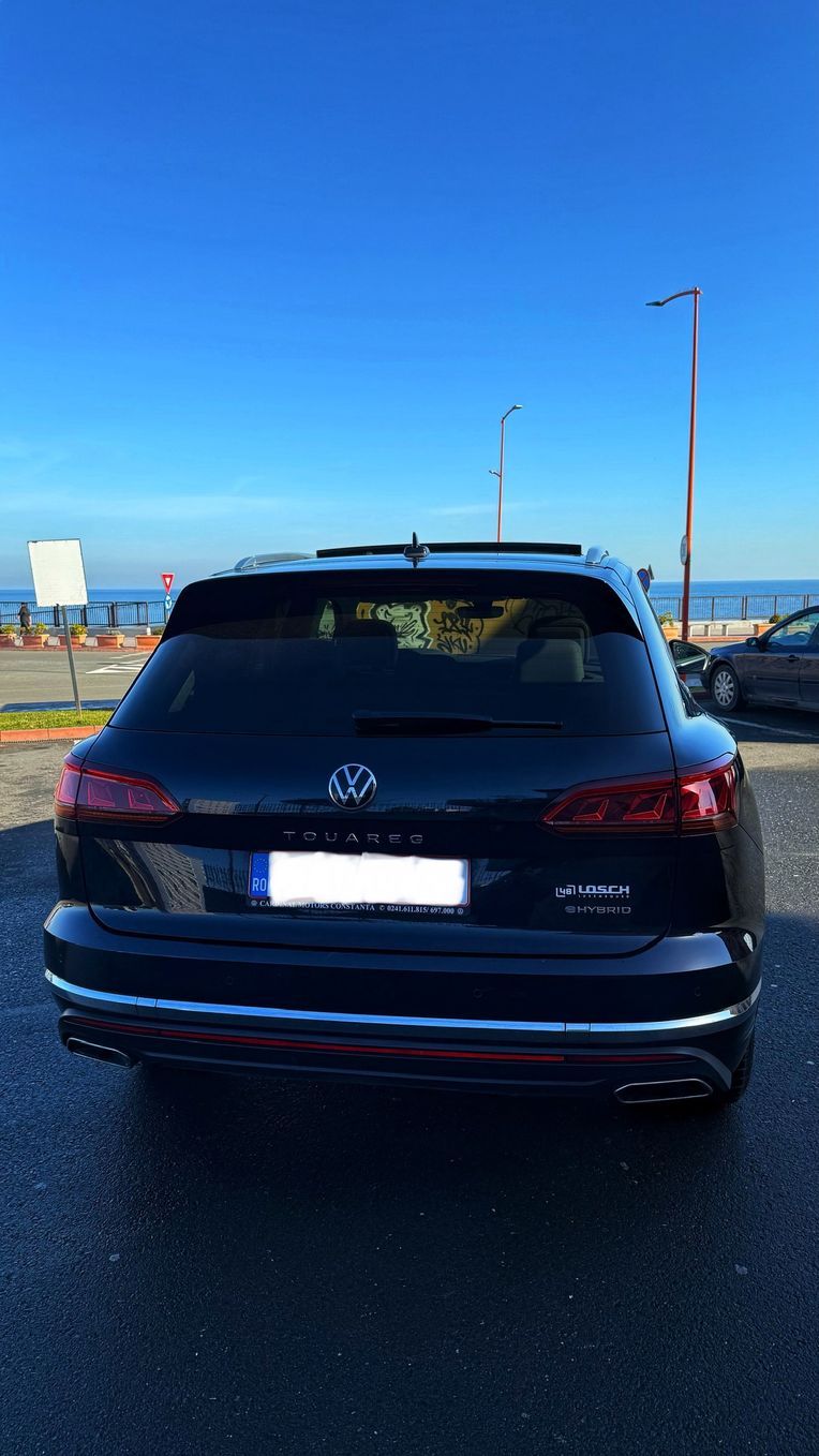 Volkswagen Touareg 3.0 V6 TSI PHEV // 2021