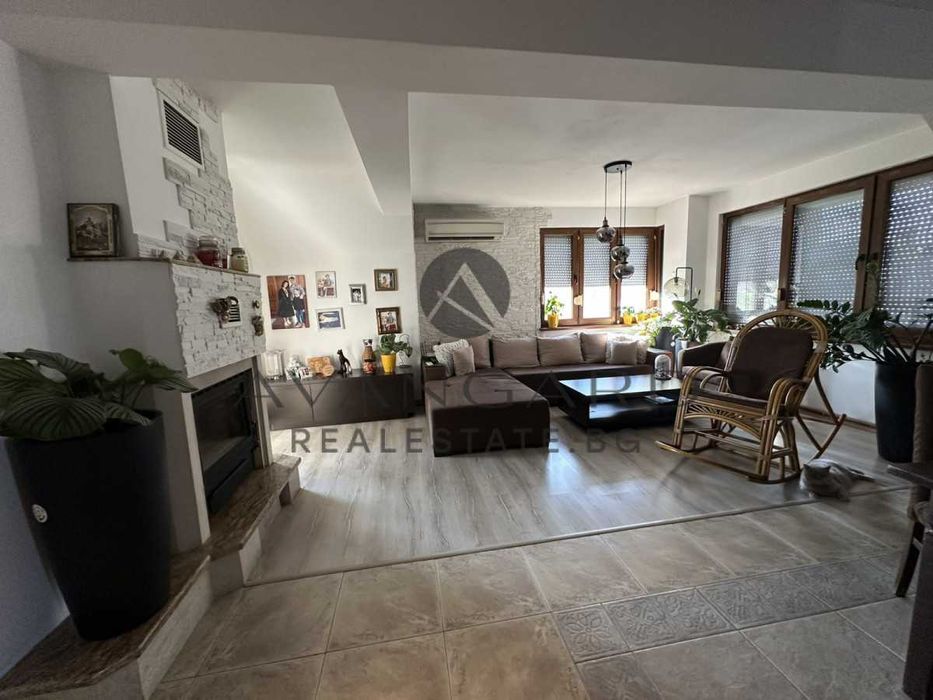 Продава се Мезонет в Пловдив, Център - 149 кв.м за 2819 €/кв.м - Снимка #1